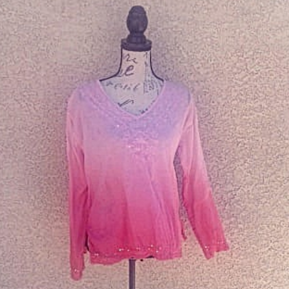 ❤❤❤❤ Highly-Embroidered Pink Ombre Blouse
